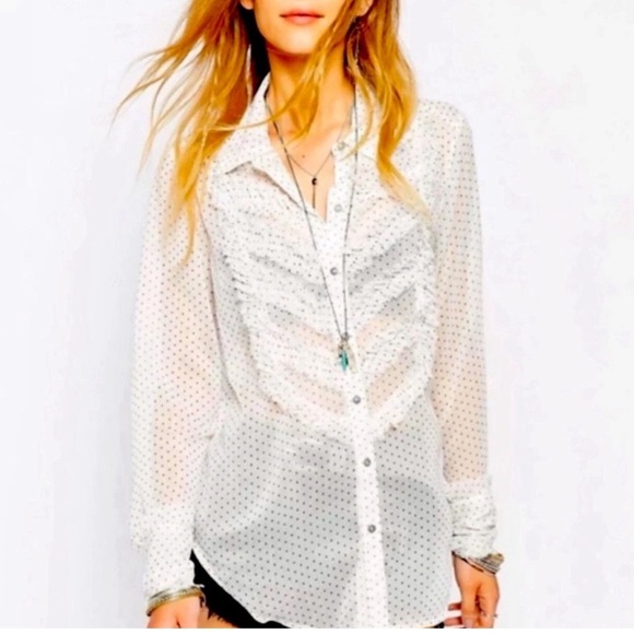 FREE PEOPLE Free People Sheer Ruffled Polka Dot Top Blouse High Low Hem EC Sz M - Picture 1 of 12